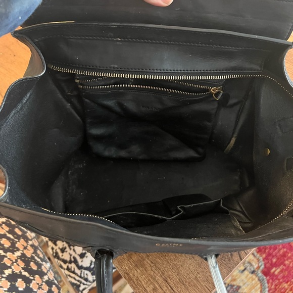 Heavily used Celine Phantom bag - Picture 3 of 4